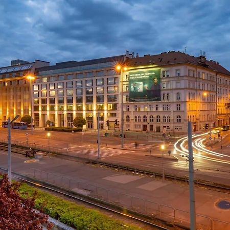 Chic Central Flat With River View Budapeszt Zewnętrze zdjęcie